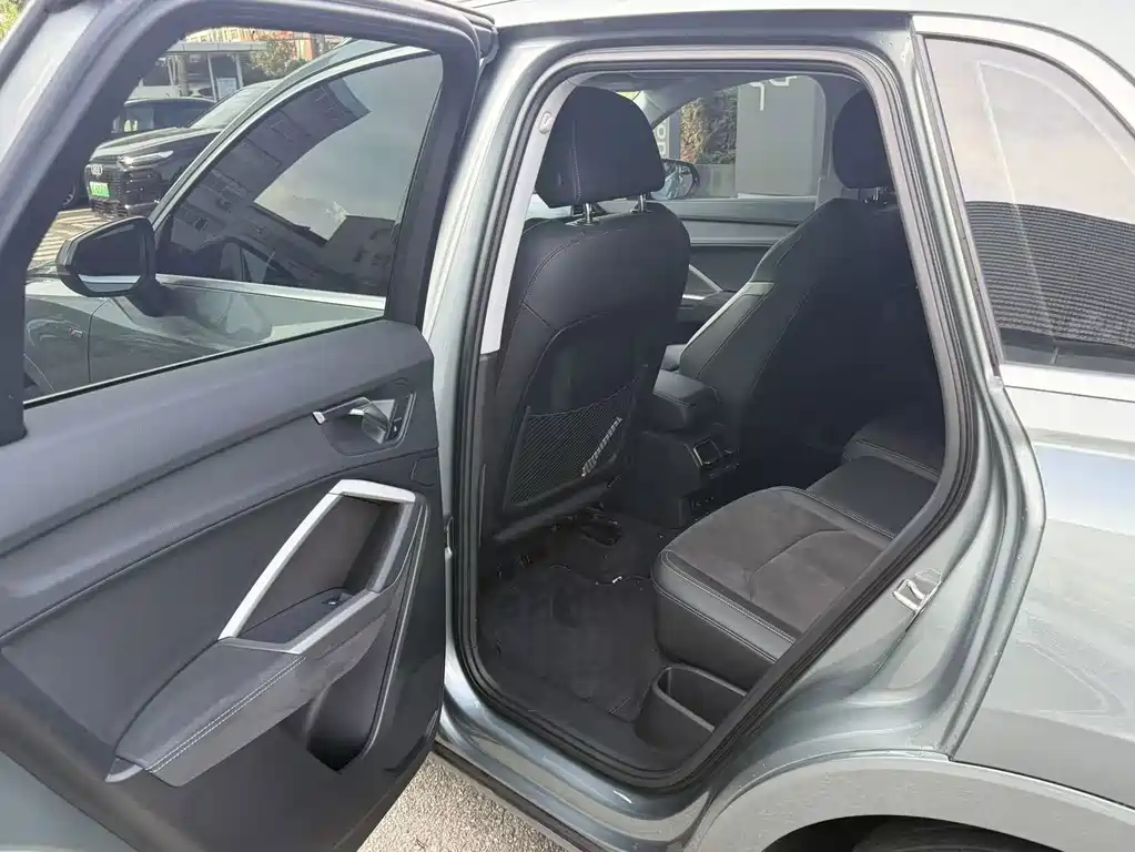 Audi Q3 — миниатюра 6