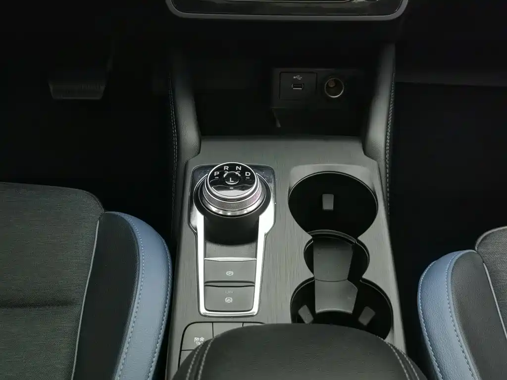 Ford Focus — миниатюра 13