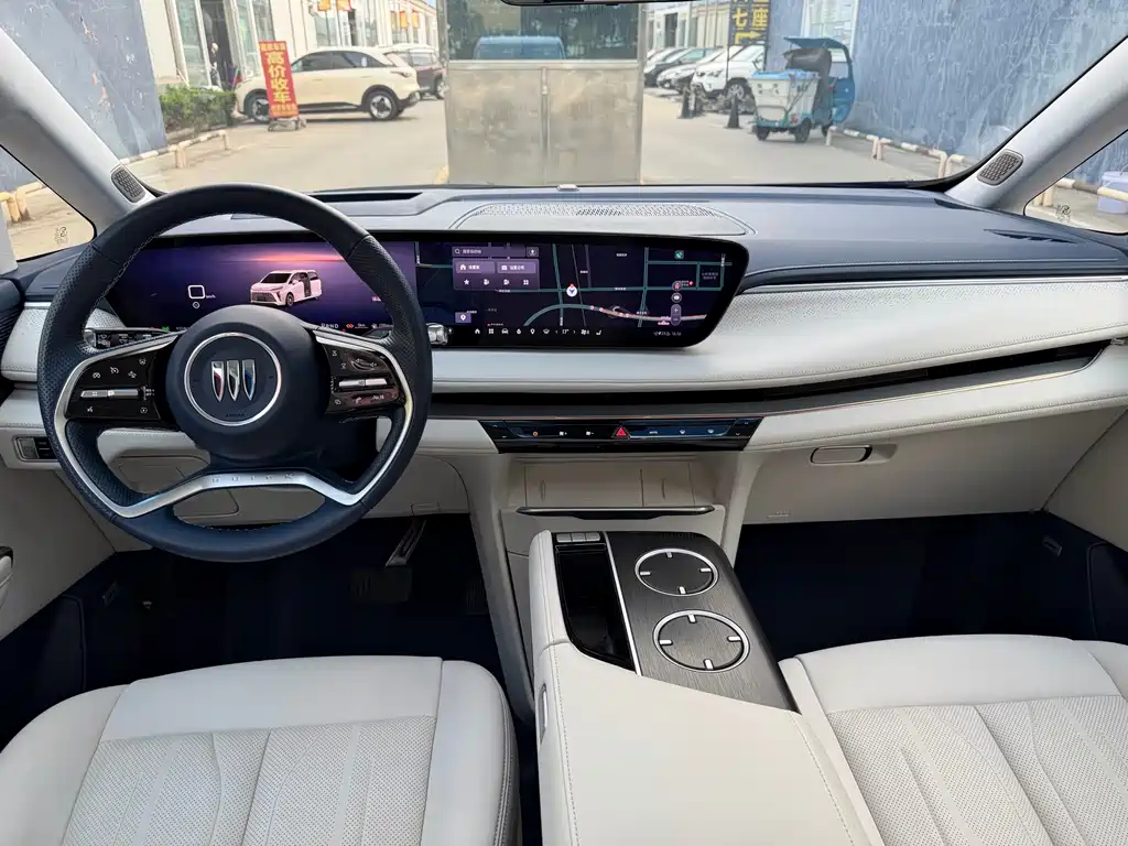 Buick GL8 Hybrid — миниатюра 12