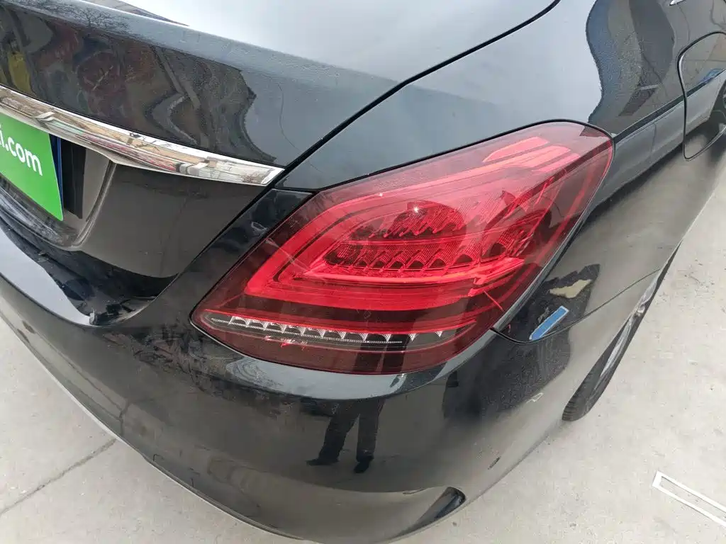 Mercedes-Benz C-Class — миниатюра 24