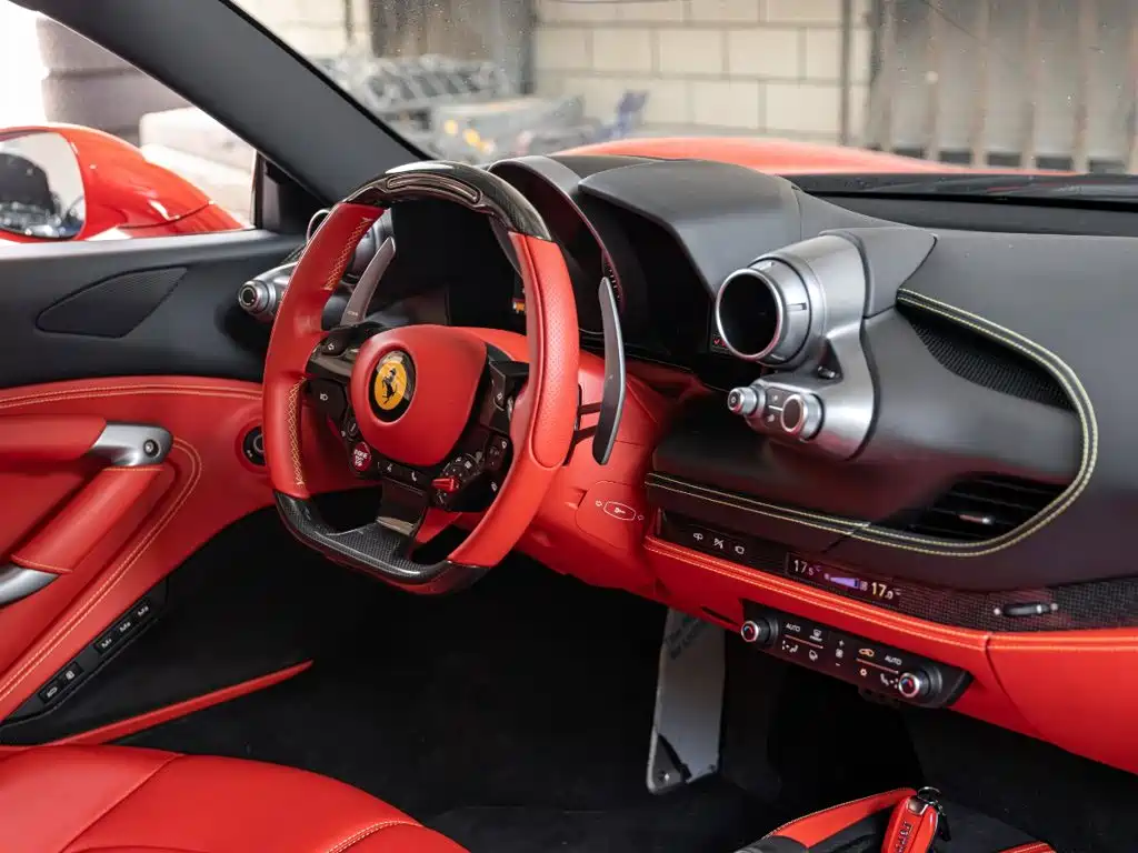 Ferrari F8 — миниатюра 10
