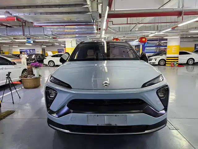 2020 Nio ES6