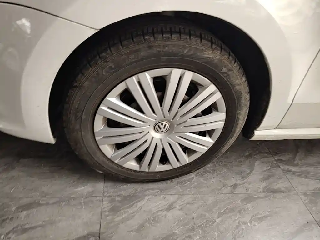 Volkswagen Polo — миниатюра 23