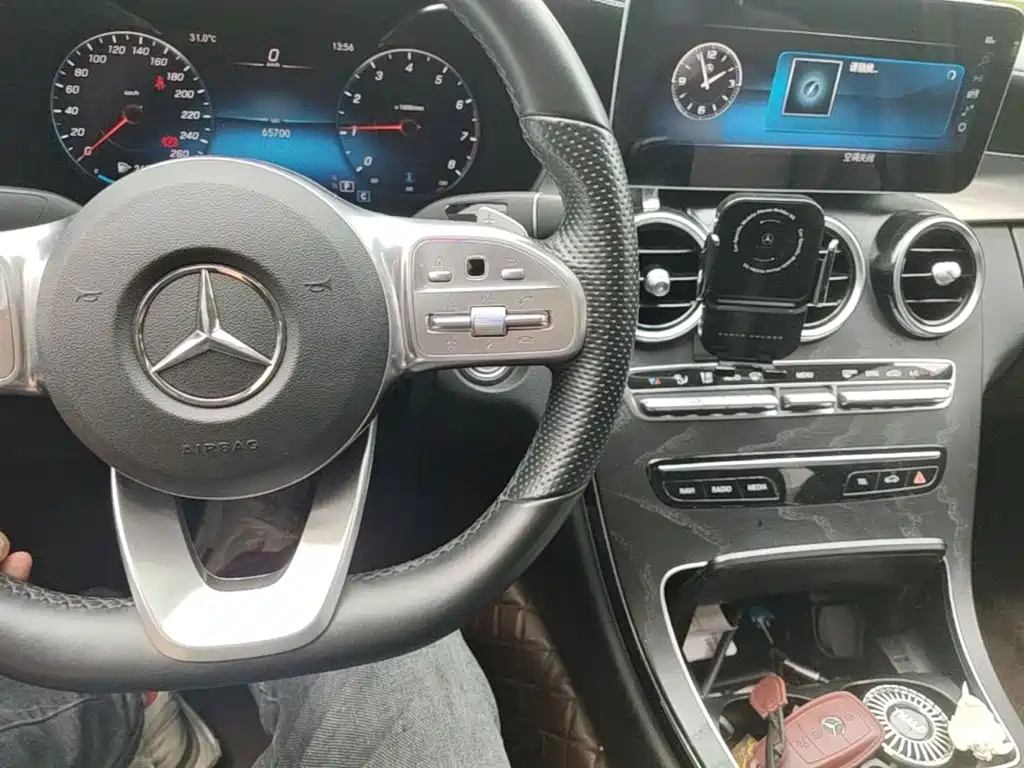 Mercedes-Benz C-Class — миниатюра 10