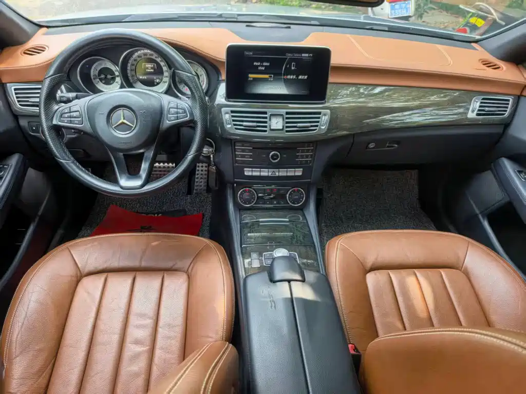 Mercedes-Benz CLS — миниатюра 5