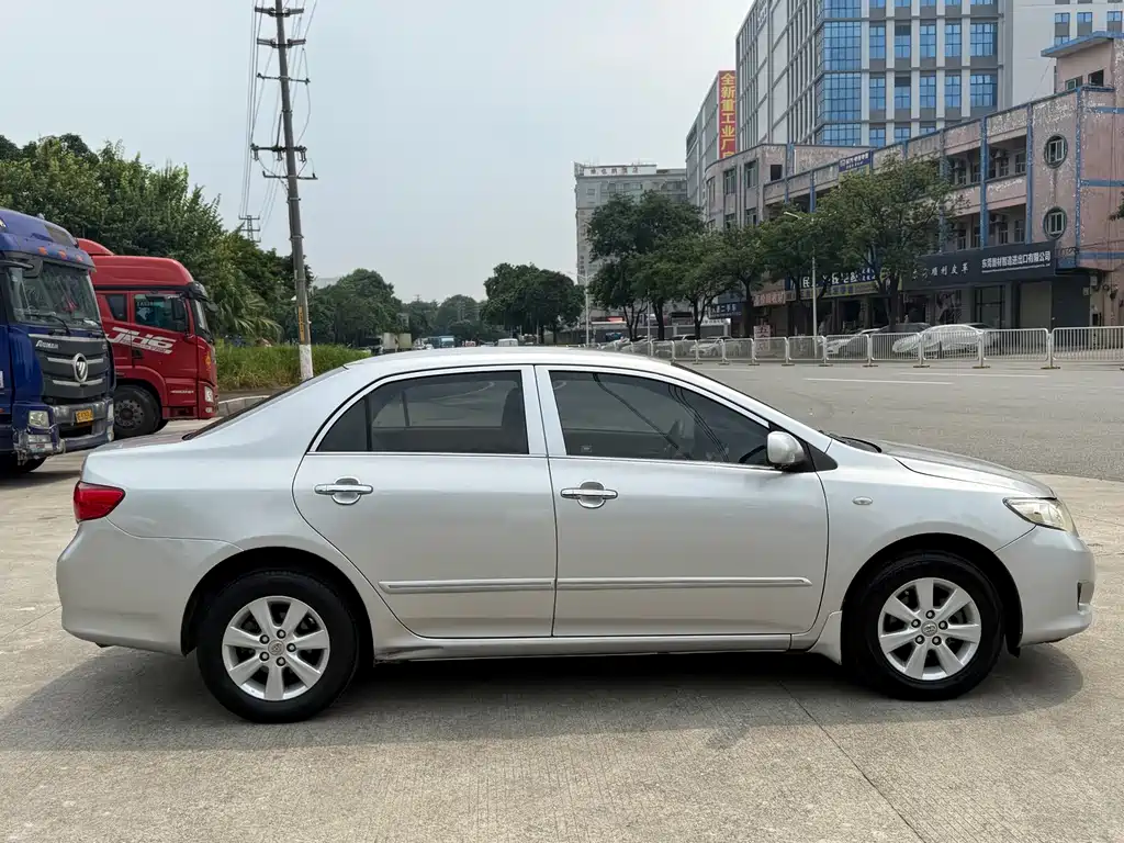 Toyota Corolla — миниатюра 15