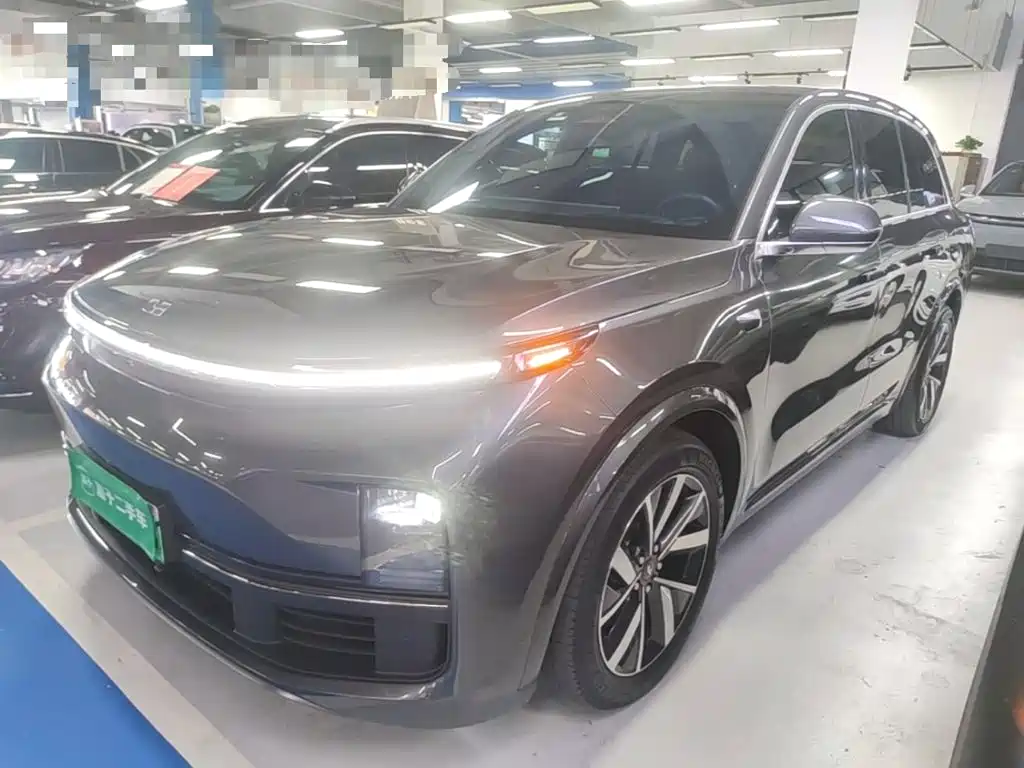 Li Auto Li L8 — миниатюра 2