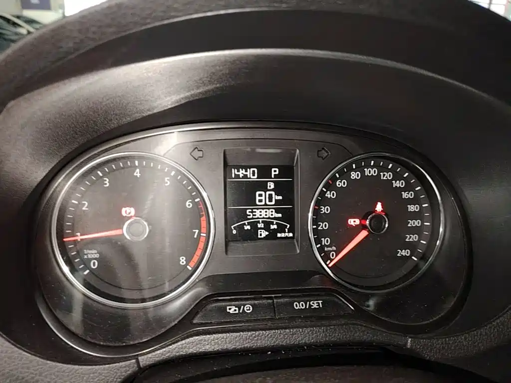 Volkswagen Polo — миниатюра 12