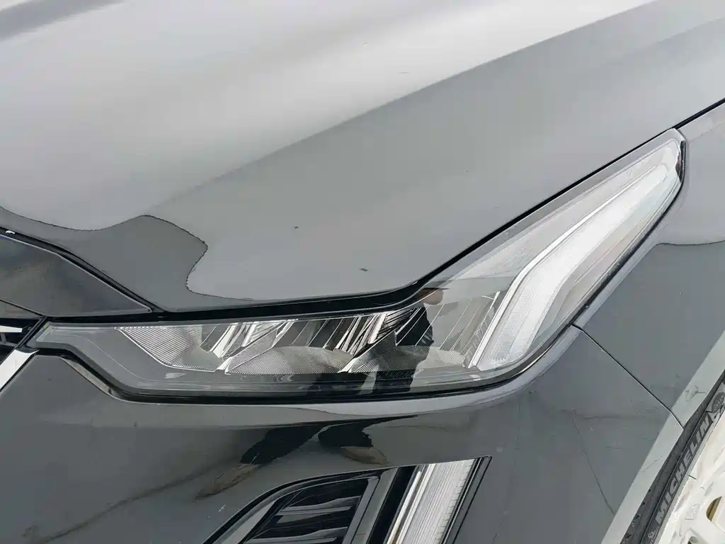 Cadillac CT5 — миниатюра 20