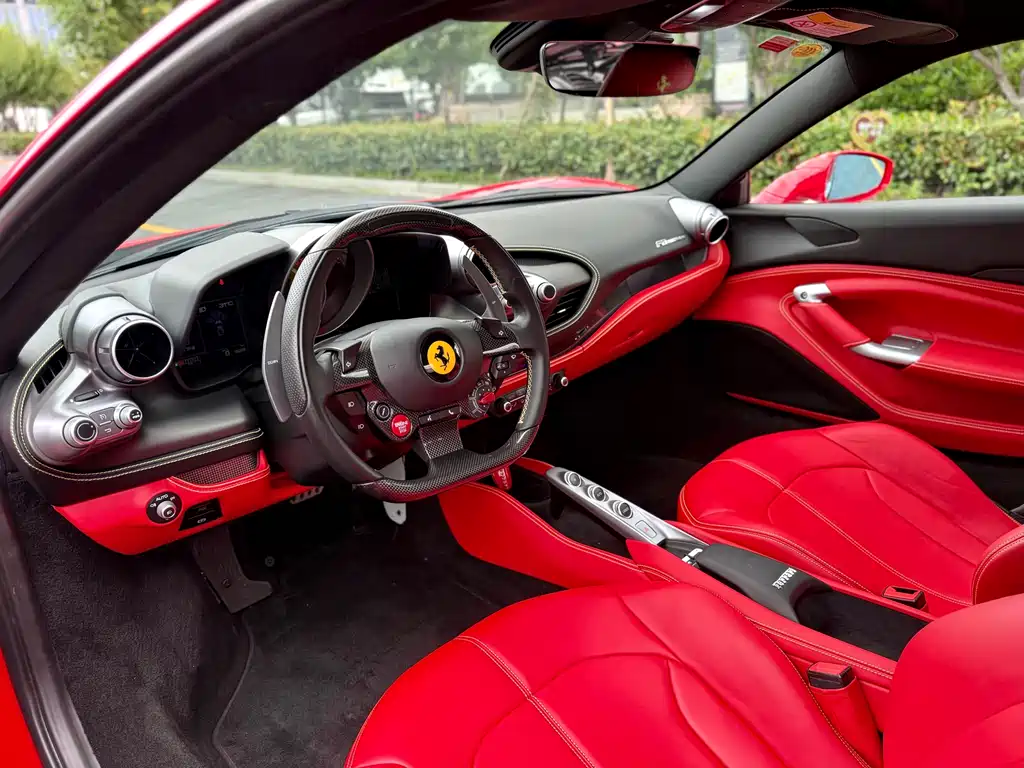 Ferrari F8 2019 Tributo 3.9T V8