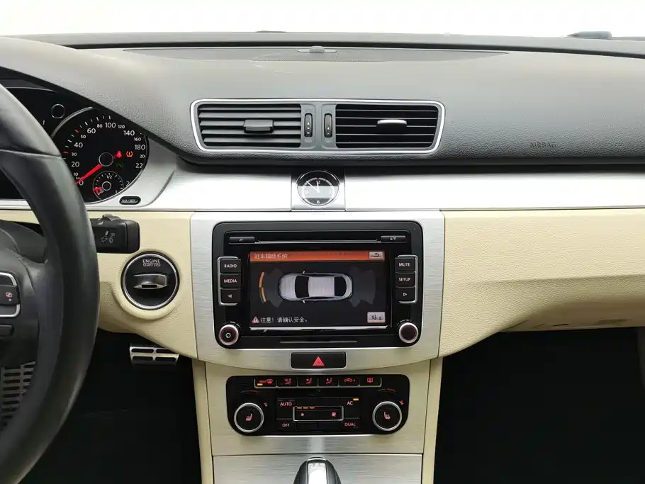 Volkswagen CC — миниатюра 13