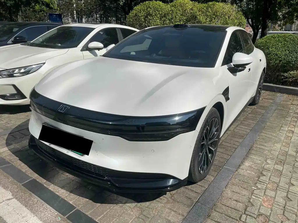Zeekr 007