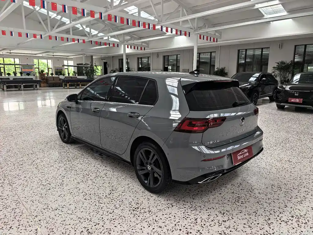 Volkswagen Golf — миниатюра 5