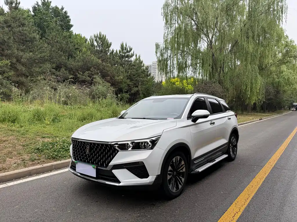 Bestune T77 2021