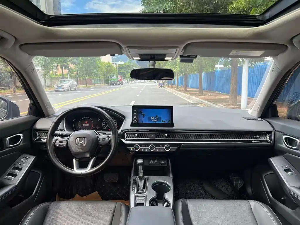 Honda Civic — миниатюра 8