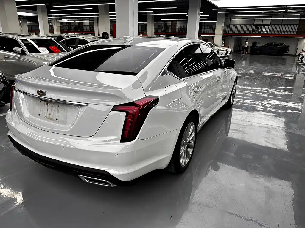 Cadillac CT5 — миниатюра 12