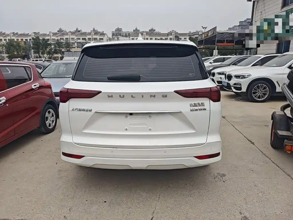 Wuling Victory — миниатюра 6
