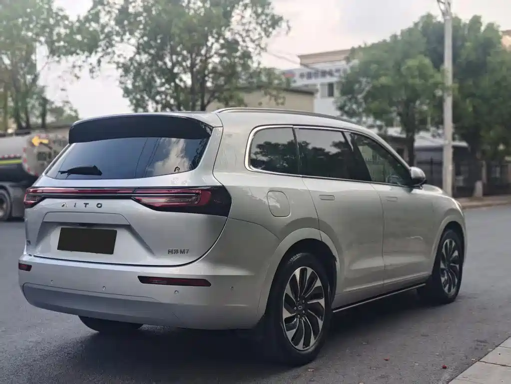 AITO AITO M7 — миниатюра 10