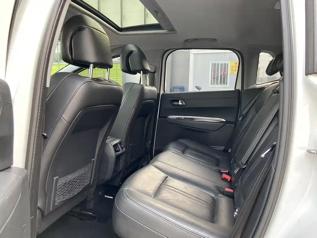 Peugeot 3008 — миниатюра 16