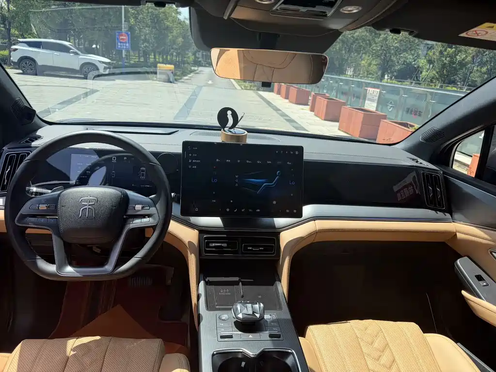 BYD L DM-i — миниатюра 6