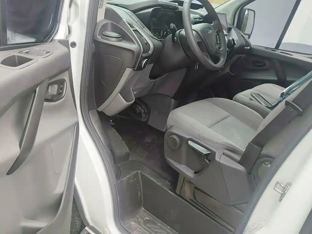 Hyundai Santa Fe Classic — миниатюра 16