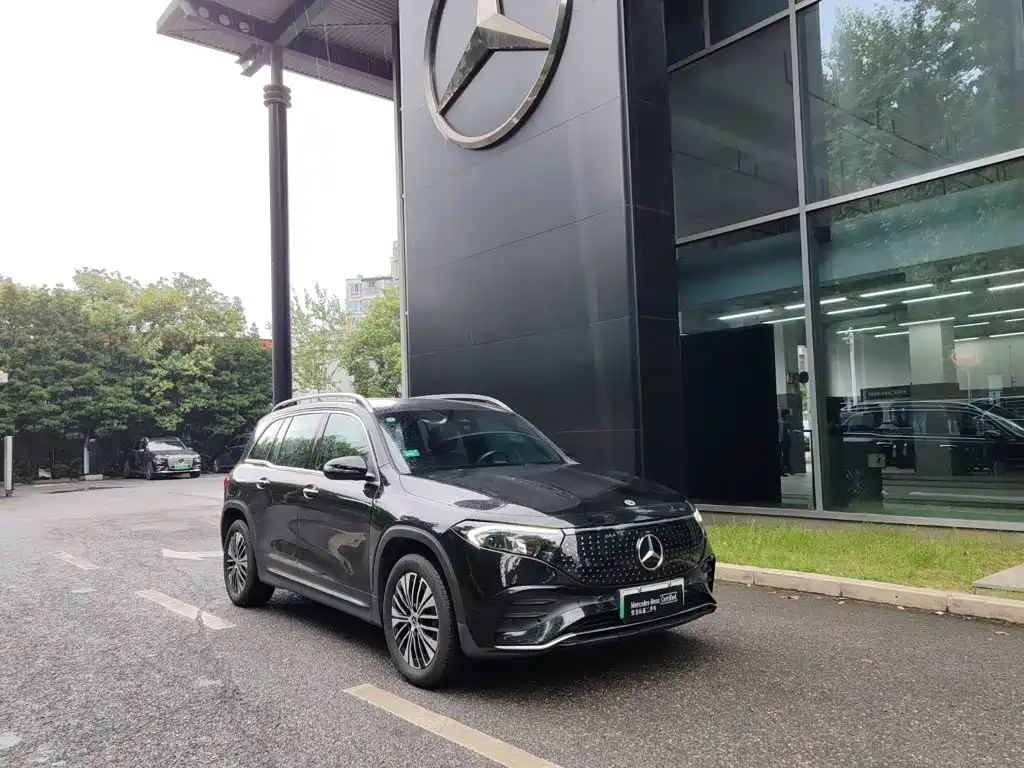 Mercedes-Benz EQB — миниатюра 2
