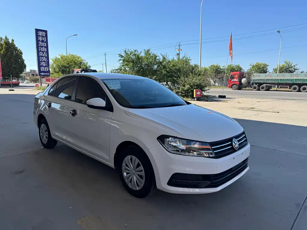 Volkswagen Santana — миниатюра 3