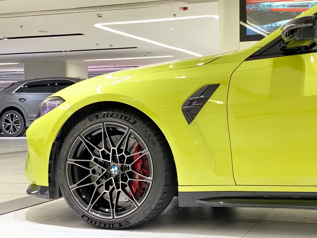 BMW M4 — миниатюра 9