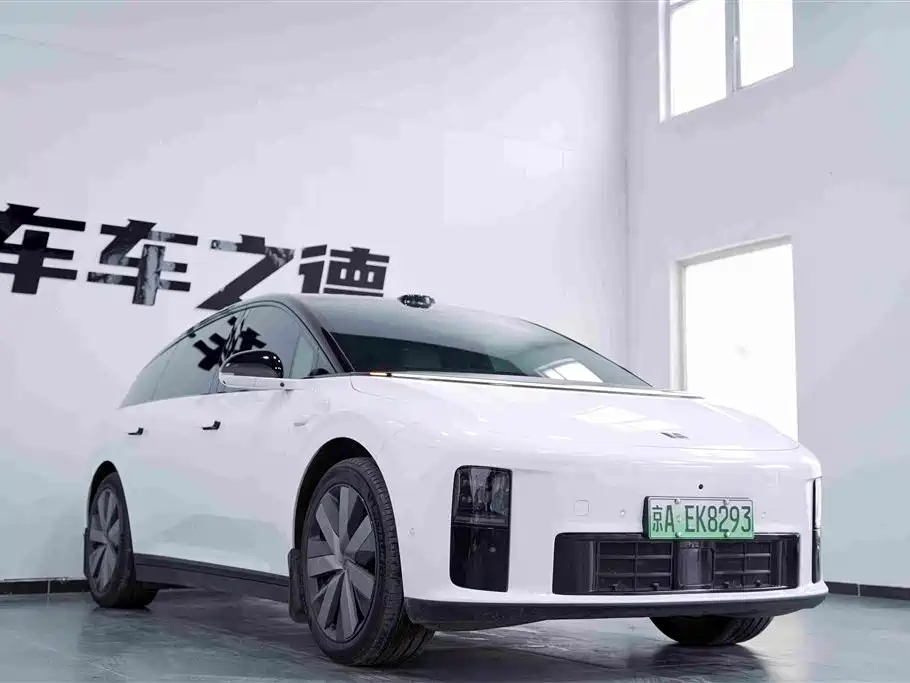 Li Auto Идеальный i6 — миниатюра 2