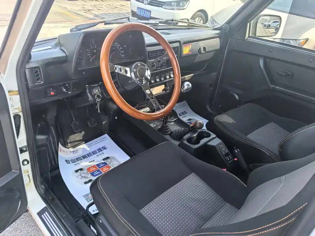 Lada NIVA 2017 1.7L MT