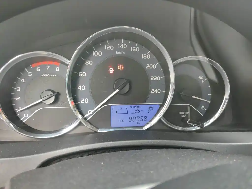 Toyota Corolla — миниатюра 7