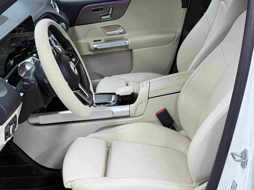 Mercedes-Benz EQB — миниатюра 15