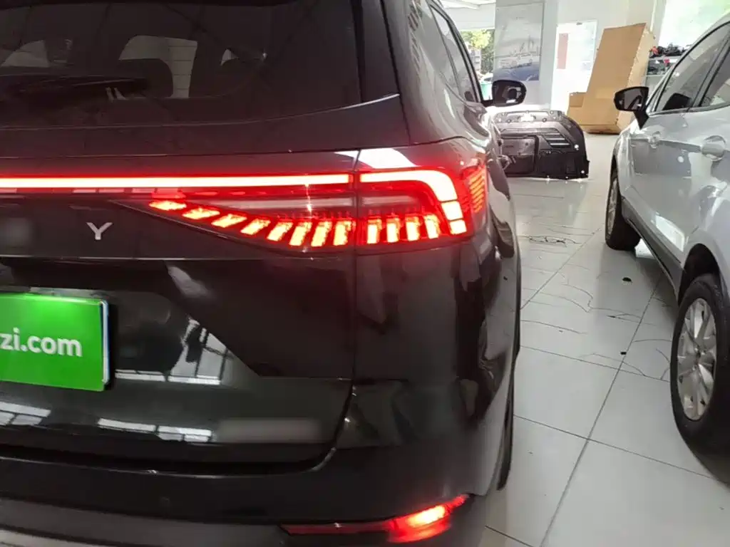 Chery Tiggo 8 PRO — миниатюра 8