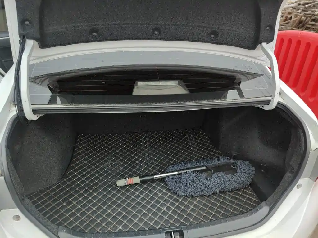Toyota Corolla — миниатюра 15