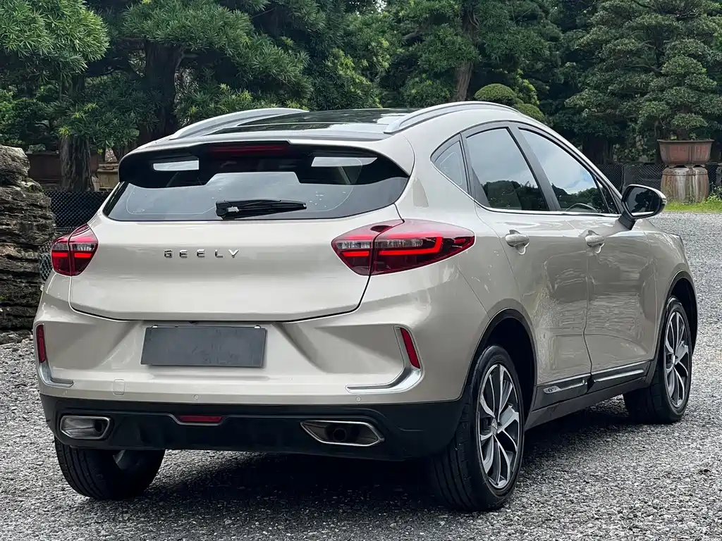 Geely Emgrand GS — миниатюра 6