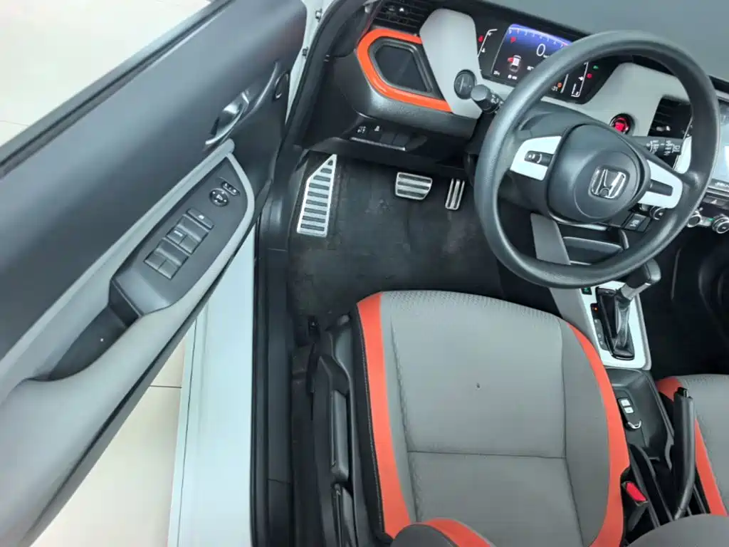 Honda Life — миниатюра 16