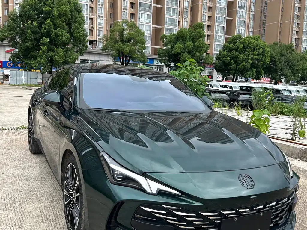 MG MG7