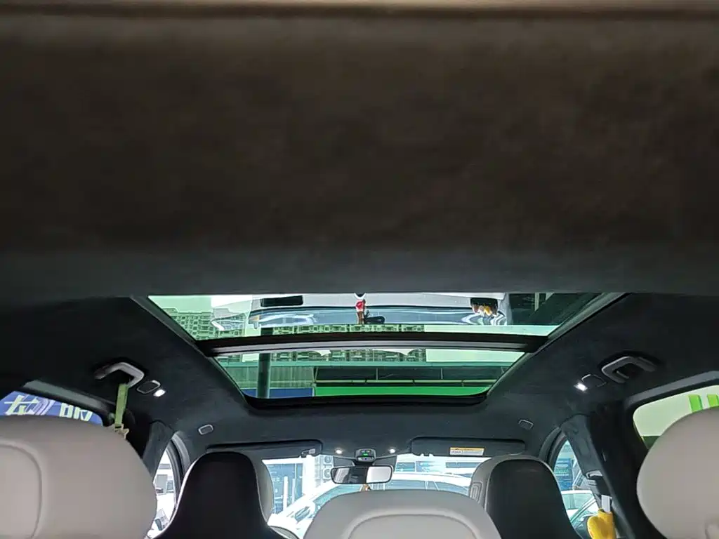 NIO ES6 — миниатюра 18