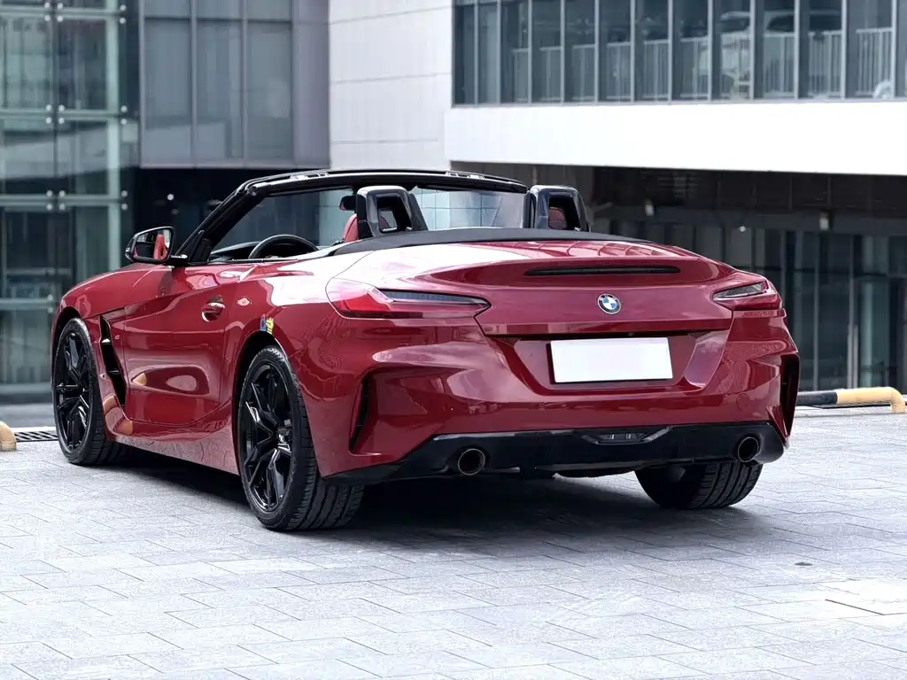 BMW Z4 — миниатюра 9