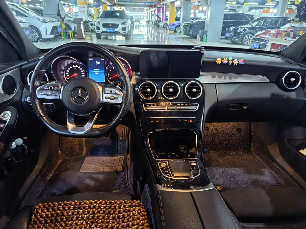 Mercedes-Benz C-Class — миниатюра 5