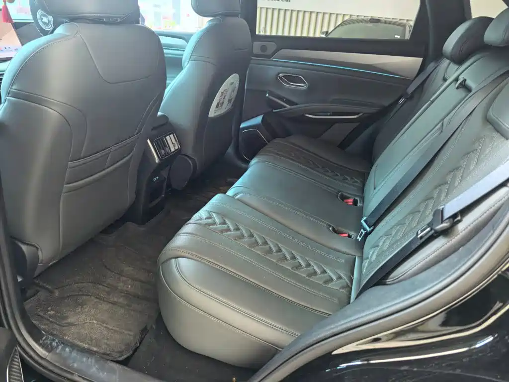 BYD L DM-i — миниатюра 6