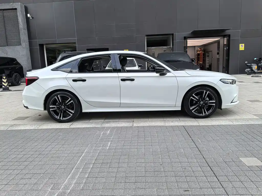 Honda Integra — миниатюра 7
