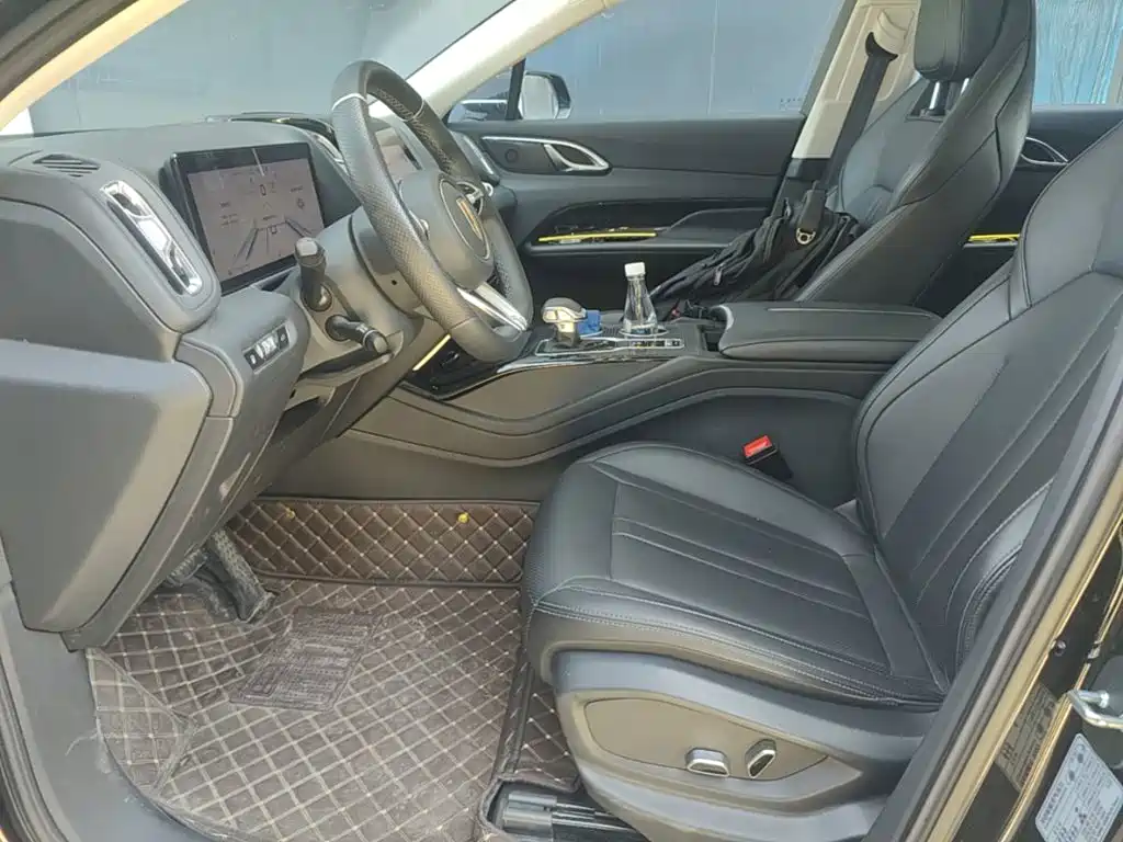 Hongqi Hongqi HS3 PHEV — миниатюра 15
