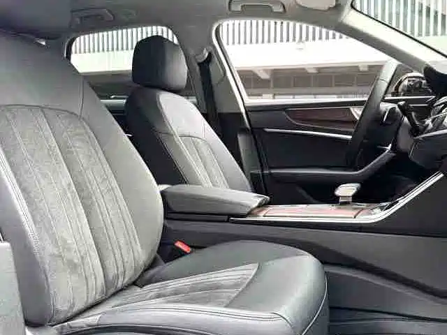 Audi A6 (Import) — миниатюра 13