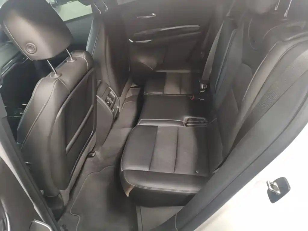 Cadillac XT4 — миниатюра 17