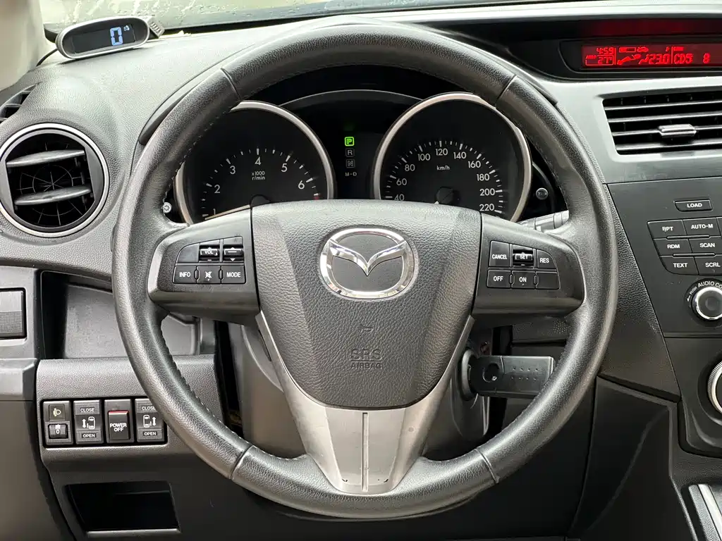 Mazda 5 — миниатюра 8