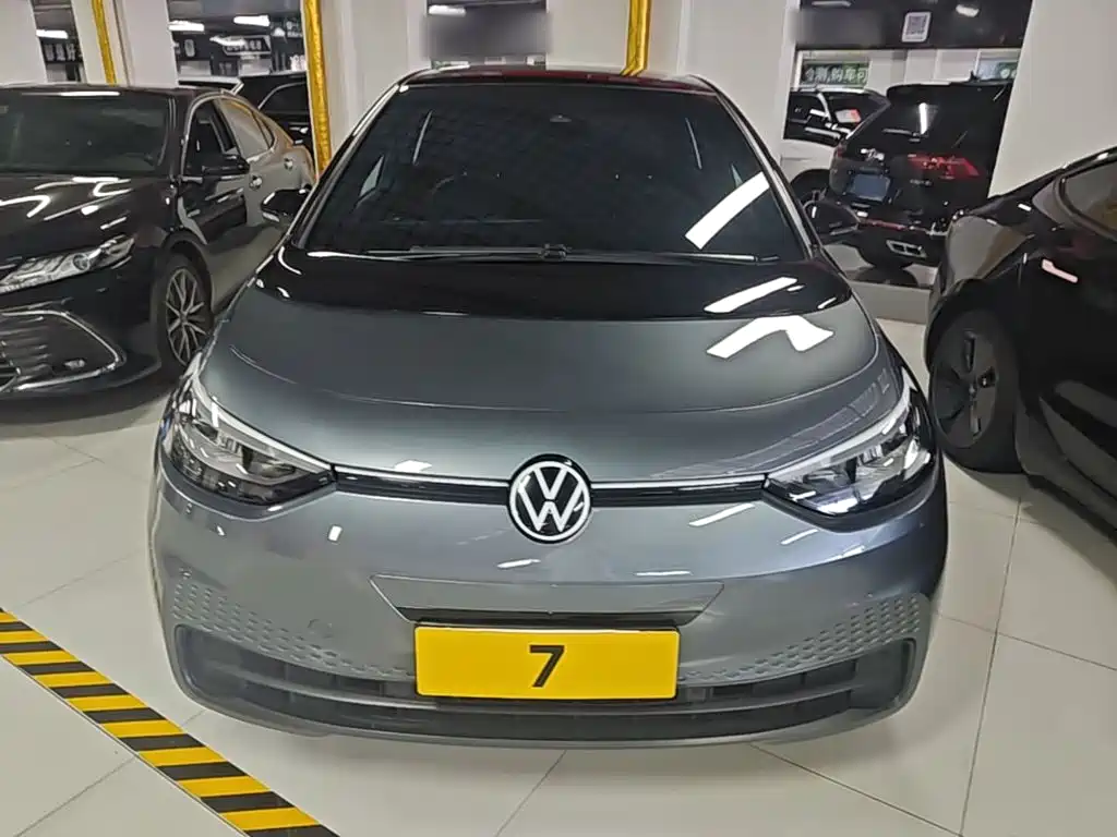 Volkswagen ID.3 — миниатюра 3