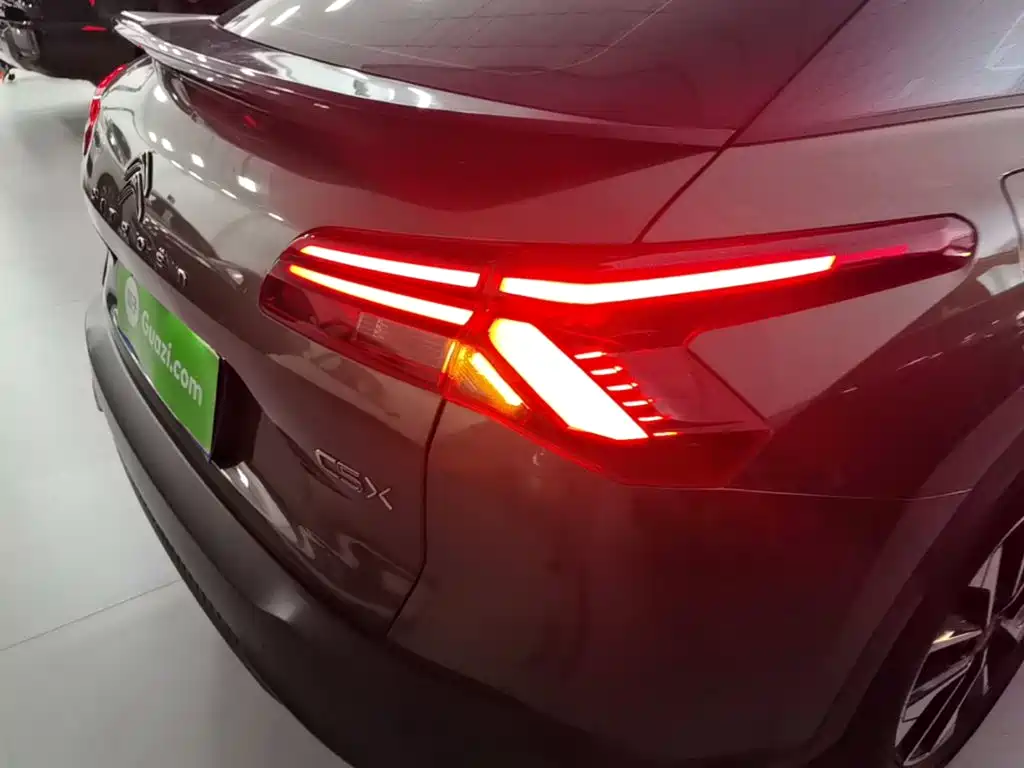 Citroen C5 X — миниатюра 8