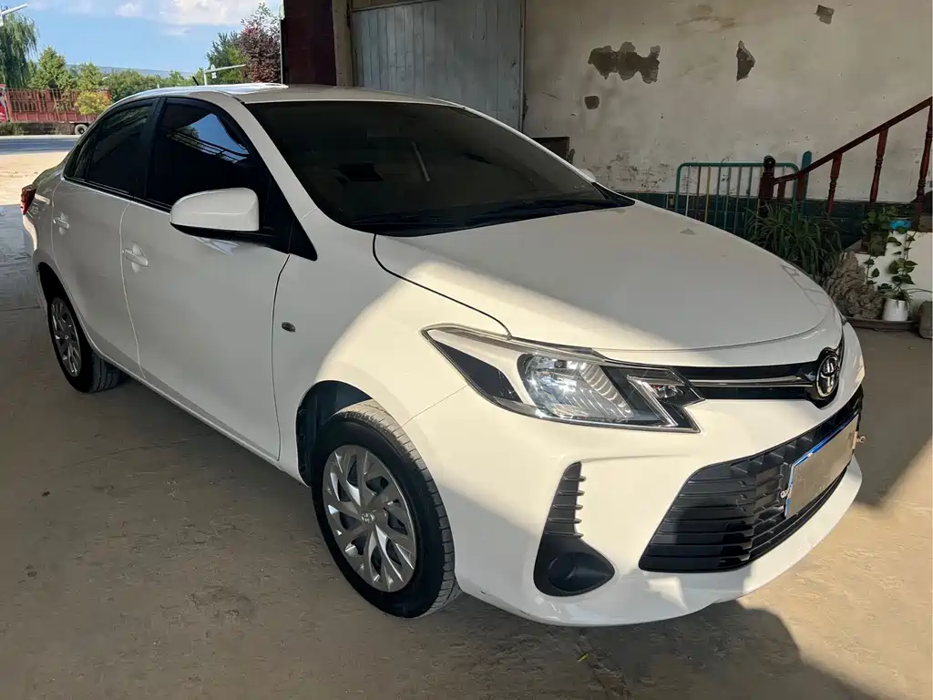 Toyota Vios — миниатюра 3