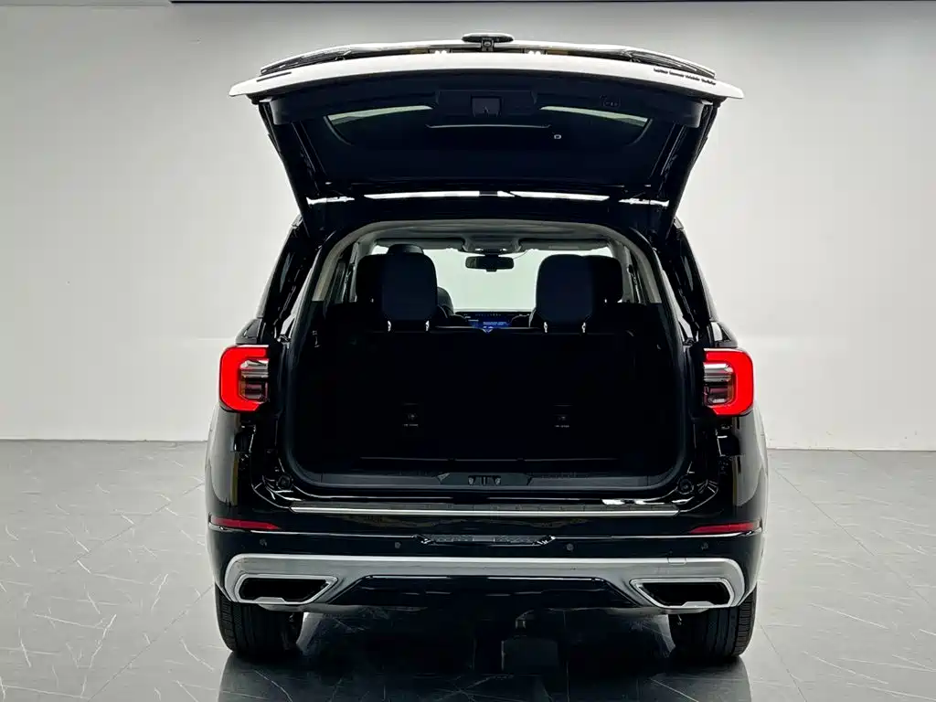 Ford Explorer — миниатюра 9